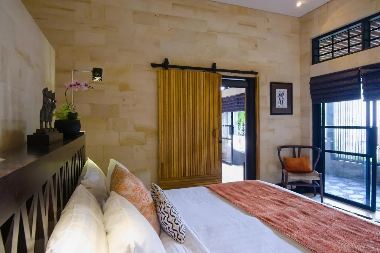סמיניאק Amanputri Villa